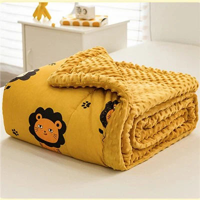 Doppelt verdickte gepunktete Baby-Minky-Decke